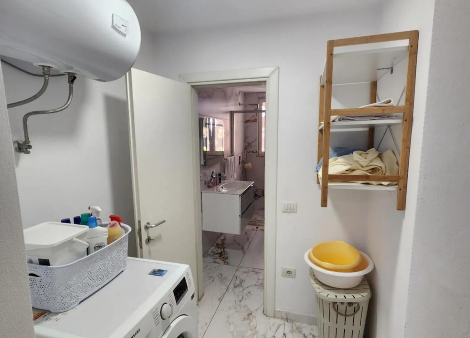 Gorgeous Apartment Tirana 0*,  Albania